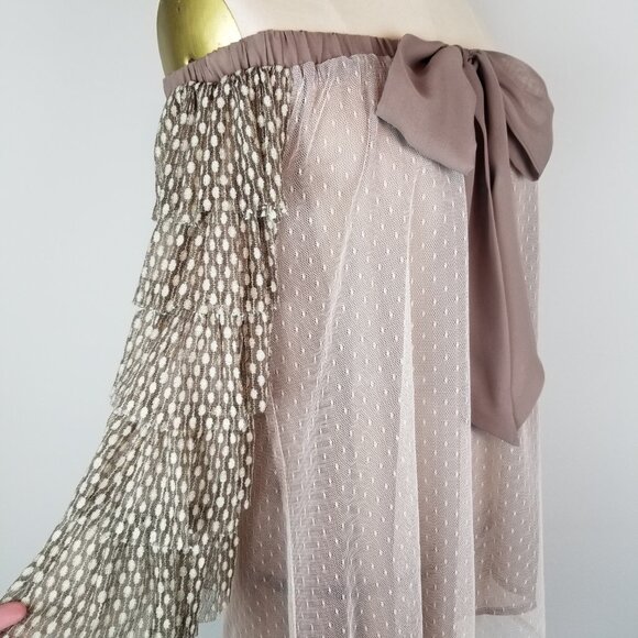 Ryu Off the Shoulder Swiss Dot Ruffled Sleeve Blouse with Large Bow * Small - Picture 9 of 10